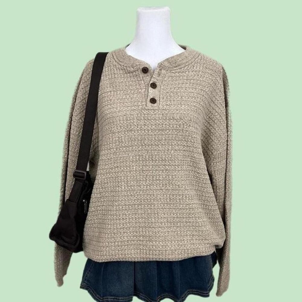 beige knit boxy henley sweater indie skate grunge